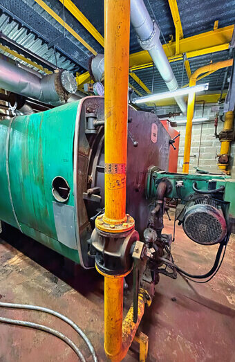 https://plumbereastperth.com.au/uploads/2025/06/commercial-plumbing-118372.jpg